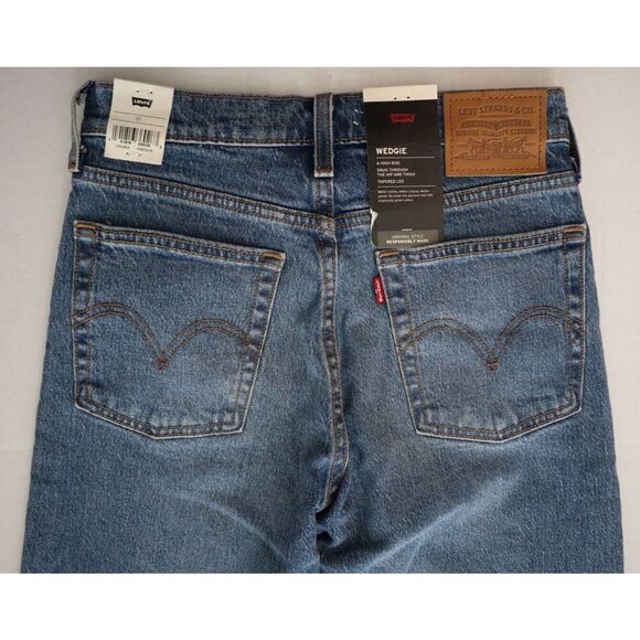 Levi's Premium Women's Sz 25 These Dreams Blue Wedgie Icon High Rise Jeans - Picture 6 of 12